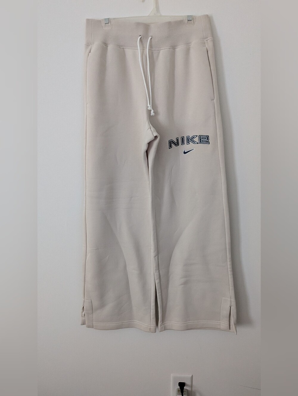 Nike Sportswear Phoenix Fleece High-Rise Wide-Leg Pants Tan Cream Large, Women